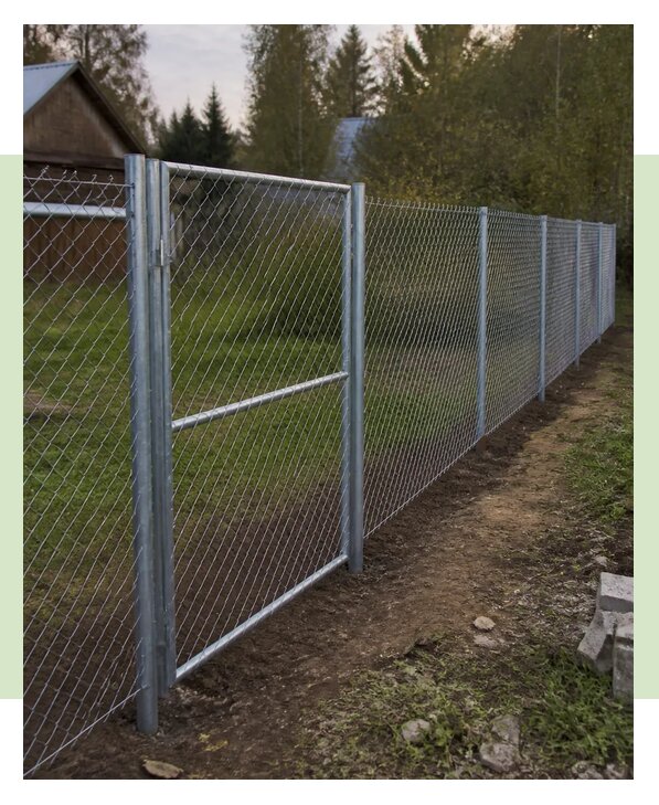 Забор из рабицы для дачи в Железногорске по цене от 2429 р. | ЗаборЭксеперт-Жлр